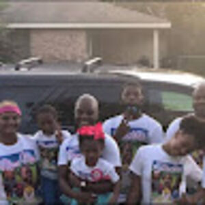 Meet your Posher, Casey